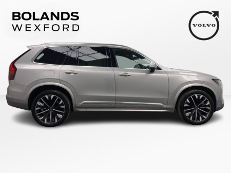 2025 Volvo XC90 - thumbnail 4