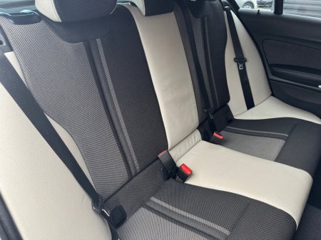 2015 BMW 1 Series 116i AUTO 5DR €11,995 thumbnail