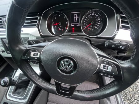 2016 Volkswagen Passat 2.0 TDI 150HP Comfortline €9,850 thumbnail