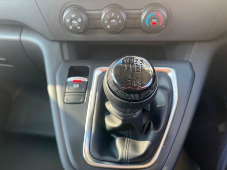 2026 Renault Kangoo - thumbnail 11