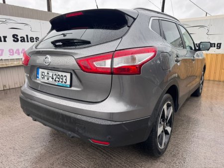 2015 Nissan Qashqai 1.2 DIG-T 115PS 5DR N-TEC+ €8,750 thumbnail