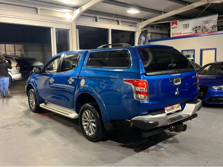 2019 Mitsubishi L200 BARBARIAN DI-D AUTO 4WD DCB €23,950 thumbnail