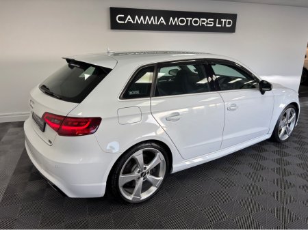 2016 Audi RS3 - thumbnail 5