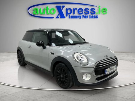 2017 MINI Cooper D - thumbnail 1
