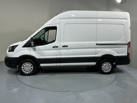 2022 Ford Transit - thumbnail 4
