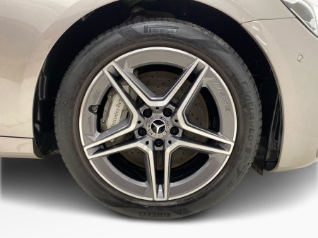 2021 Mercedes-Benz E Class - thumbnail 7