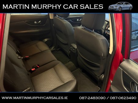 2020 Nissan X-Trail 1.7 DSL SV 7 SEATS €21,950 thumbnail