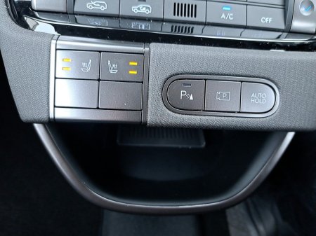 2025 Hyundai Inster Elegance Model 49 k/W Battery with 360 kms €21,950 thumbnail