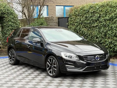 2017 Volvo V60 D4 CLASSIC 2.0 D // SERVICE HISTORY // REVERSE CAMERA // DIGITAL CLUSTER €19,900 thumbnail