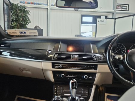 2014 BMW 5 Series - thumbnail 12