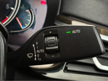 2017 BMW 5 Series - thumbnail 28