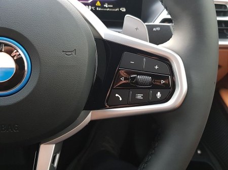 2026 BMW 3 Series - thumbnail 16