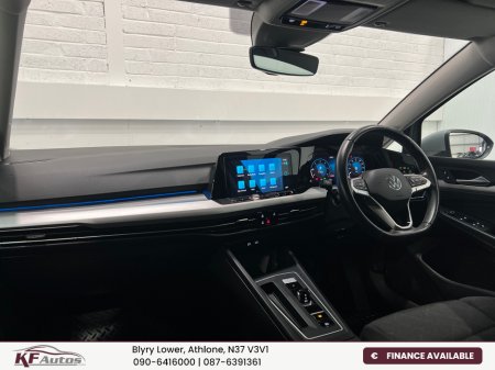 2023 Volkswagen Golf Life 2.0TDI 115bhp 5dr Auto - 232 Reg €29,995 thumbnail