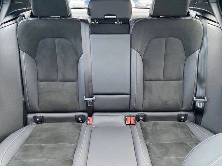 2022 Volvo XC40 - thumbnail 14