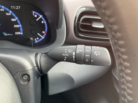 2022 Toyota Yaris Cross - SOL - BiTone - 1.5 Hybrid - Automatic - 1 Previous Owner - EUR 190 Tax // Remote Central Locking // Front Electric Windows // Rear Electric Windows // Electric Mirrors // Heated Mirrors €27,895 thumbnail