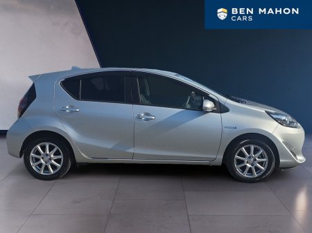 2020 Toyota Aqua - thumbnail 6