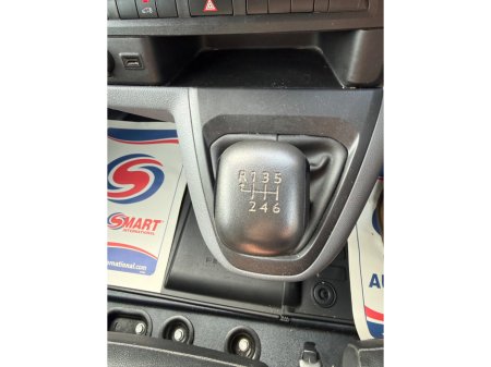 2021 Peugeot Expert - thumbnail 15