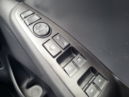 2020 Hyundai Ioniq - thumbnail 21