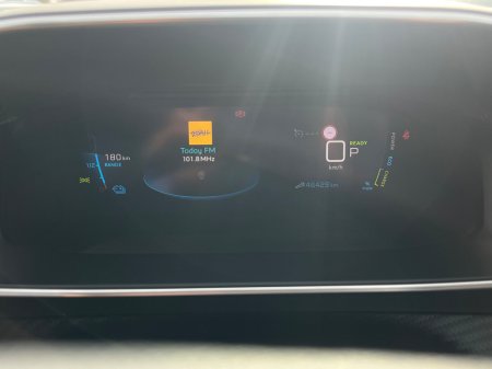 2023 Peugeot 2008 - thumbnail 14