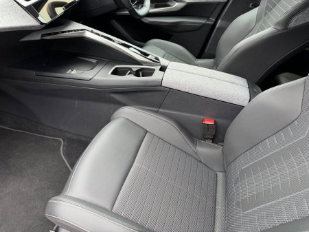 2024 Peugeot 3008 - thumbnail 9