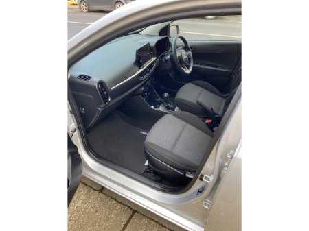 2025 Kia Picanto 1.0 PE2 MT €18,500 thumbnail