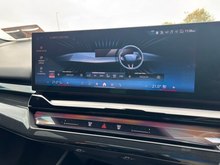 2025 BMW 5 Series 530e M Sport Auto €67,990 thumbnail