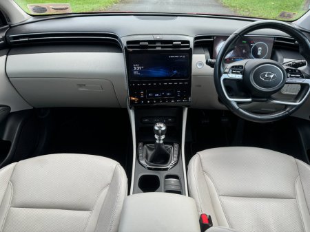 2024 Hyundai Tucson 2WD Executive Plus w 2 Tone Roof €38,950 thumbnail