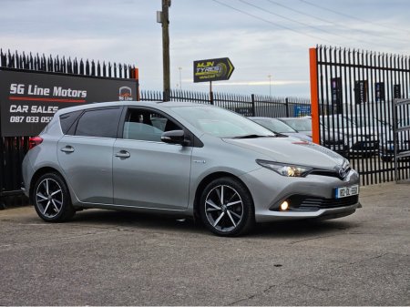 2018 Toyota Auris HYBRID LUNA SPORT AUTO 4DR €16,750