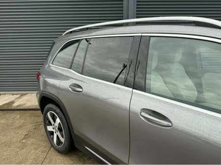 2021 Mercedes-Benz GLB - thumbnail 8