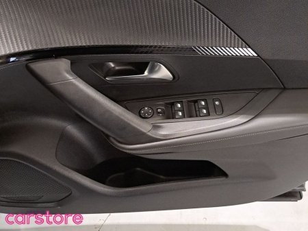 2024 Peugeot 2008 - thumbnail 17