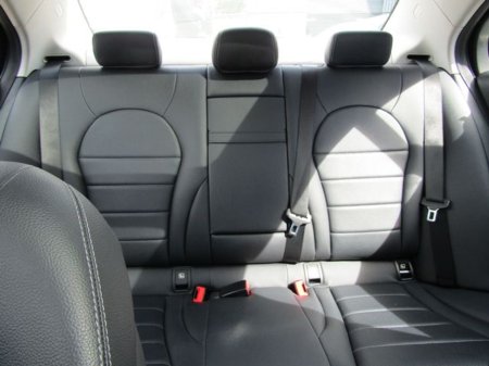 2016 Mercedes-Benz C Class - thumbnail 17