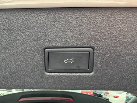 2023 Volkswagen T-Roc R-LINE 2.0TDI 150BHP AUTOMATIC €36,950 thumbnail