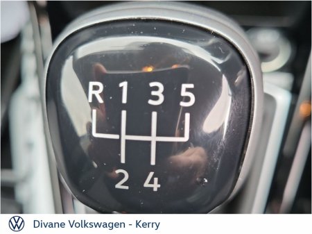 2025 Volkswagen T-Cross EDITION 75 1.0 PETROL 95HP €28,950 thumbnail