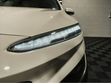 2022 Hyundai Kona - thumbnail 3