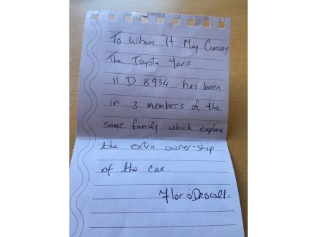 2011 Toyota Yaris - photo 2