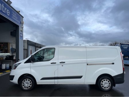 2017 Ford Transit Custom 2071 (172) FORD TRANSIT CUSTOM 290 LWB TRND 2.0 2.0M6 130 3 €10,950 thumbnail