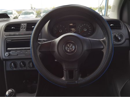 2013 Volkswagen Polo - thumbnail 14