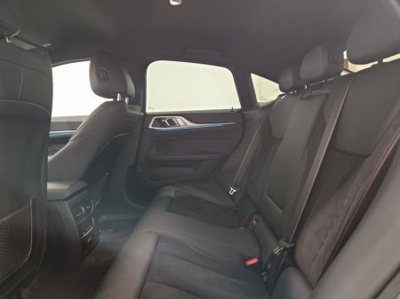 2023 BMW i4 - thumbnail 11