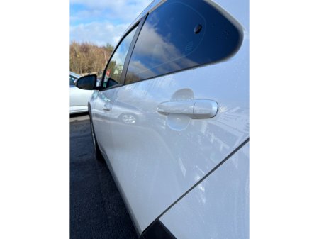 2022 Toyota Aygo 1.0 VVT-i x-play Smartphone €13,500 thumbnail