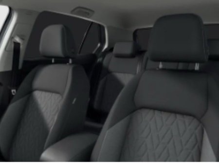 2026 Volkswagen Golf EDITION 75 1.5 TSI 116HP €39,440 thumbnail