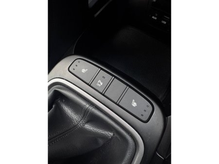 2015 Hyundai Santa Fe COMMERCIAL 4WD EXECUTIVE 4DR €11,800 thumbnail