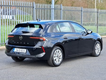 2024 Opel Astra - thumbnail 4