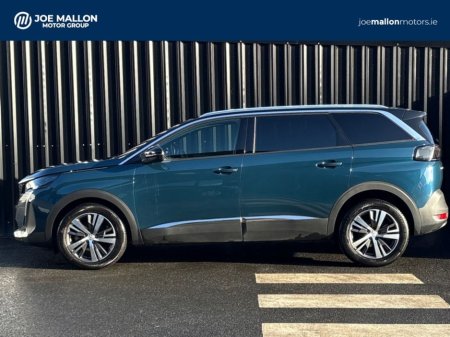 2025 Peugeot 5008 - thumbnail 6