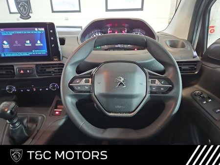 2024 Peugeot Partner - thumbnail 13