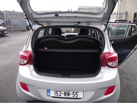 2015 Hyundai i10 1.0 DELUXE AUTO 5DR thumbnail