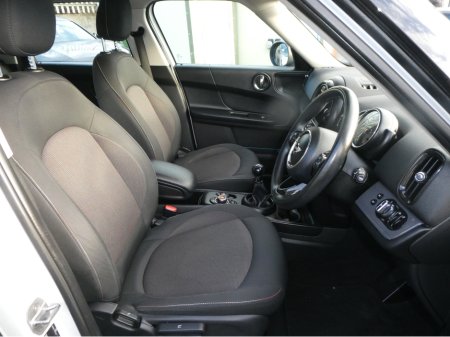 2017 MINI Countryman - thumbnail 13