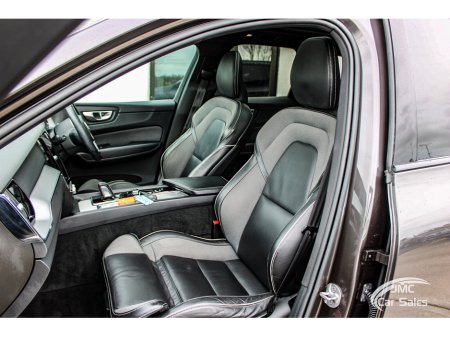 2022 Volvo XC60 - thumbnail 23