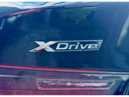 2019 BMW 3 Series - thumbnail 12