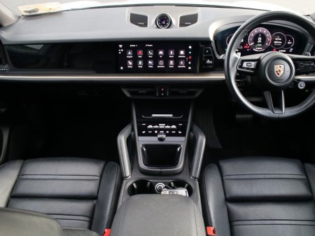 2024 Porsche Cayenne E-Hybrid Coupe €105,000 thumbnail