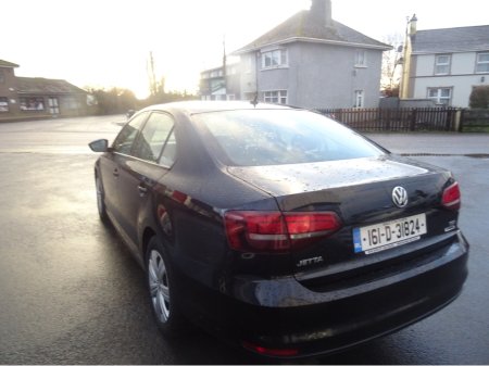 2016 Volkswagen Jetta TRENDLINE 2.0 TDI MANUAL 5SPEED 110BHP 4DR €8,750 thumbnail